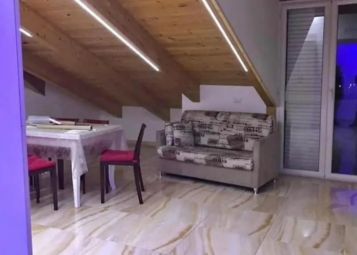 Home Gabbiano 89